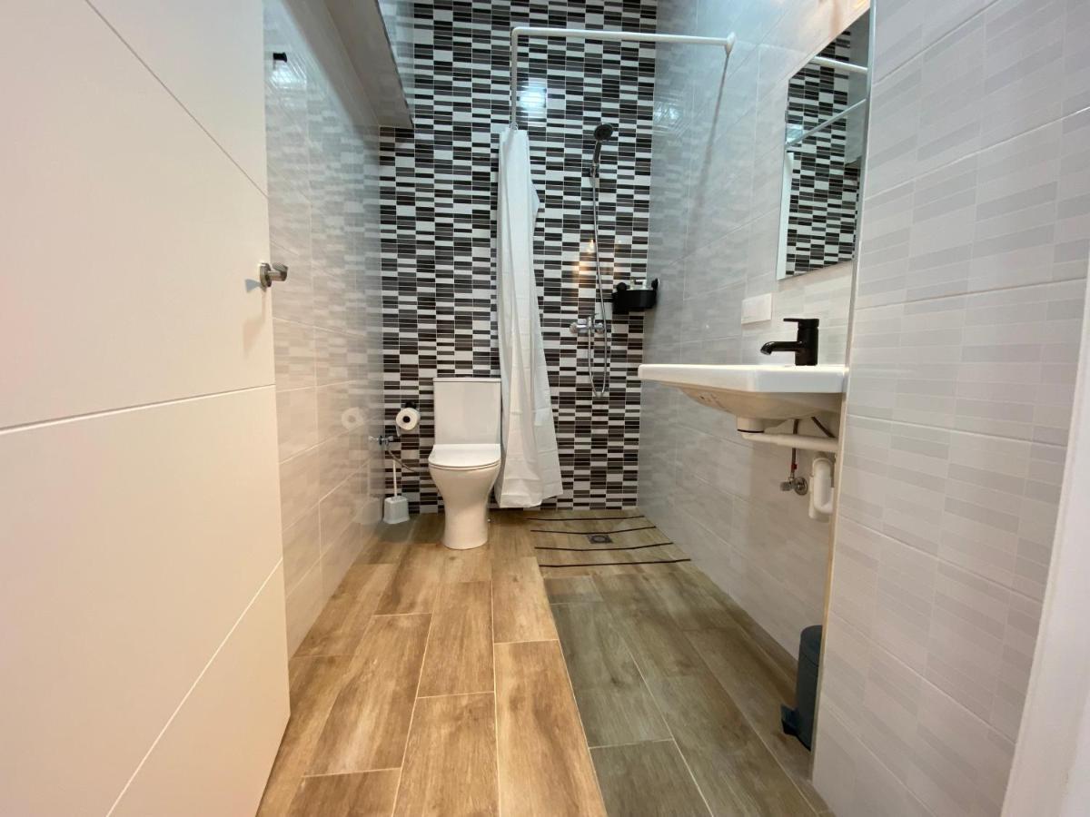 Apartamento Cruz Roja C Sevilla Kültér fotó