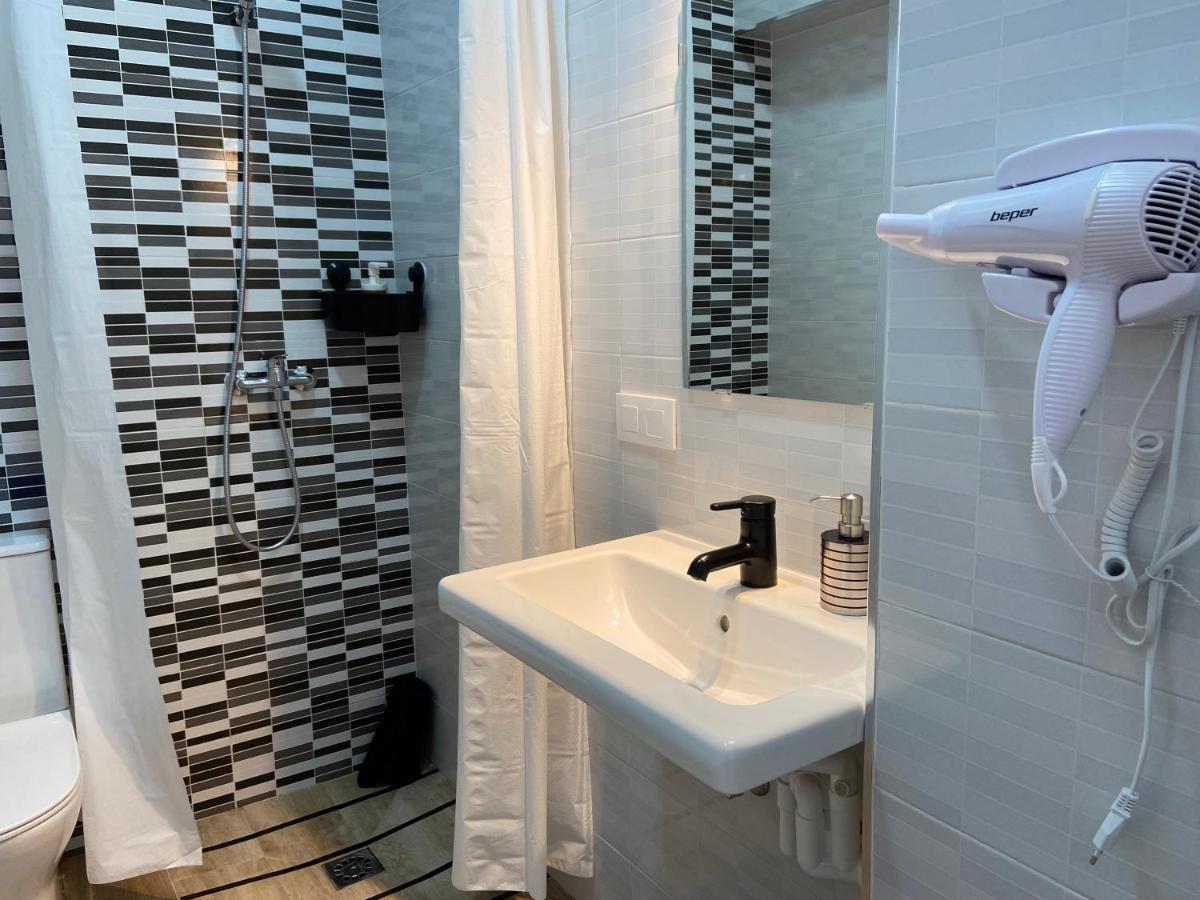 Apartamento Cruz Roja C Sevilla Kültér fotó